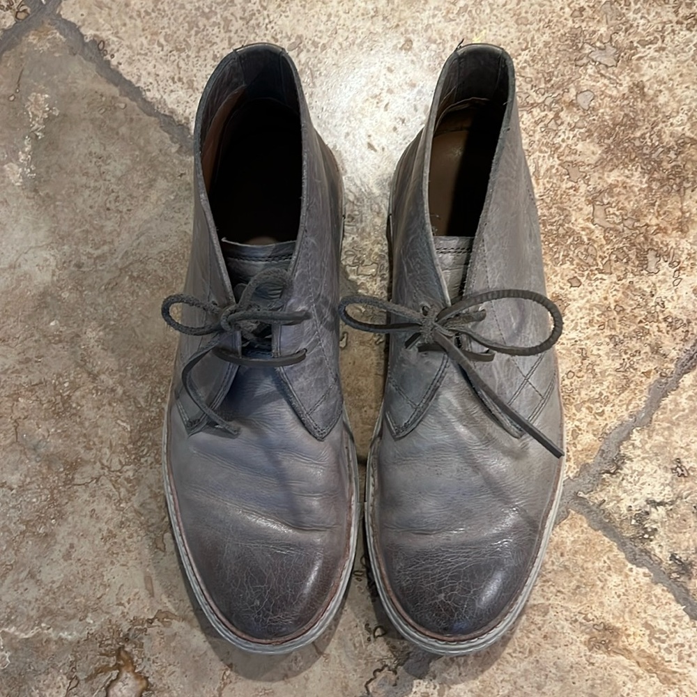 Frye Men’s Tied Chukka Boots